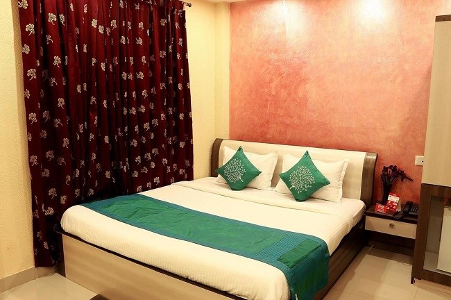 Hotel room Bed Hotel room Bed